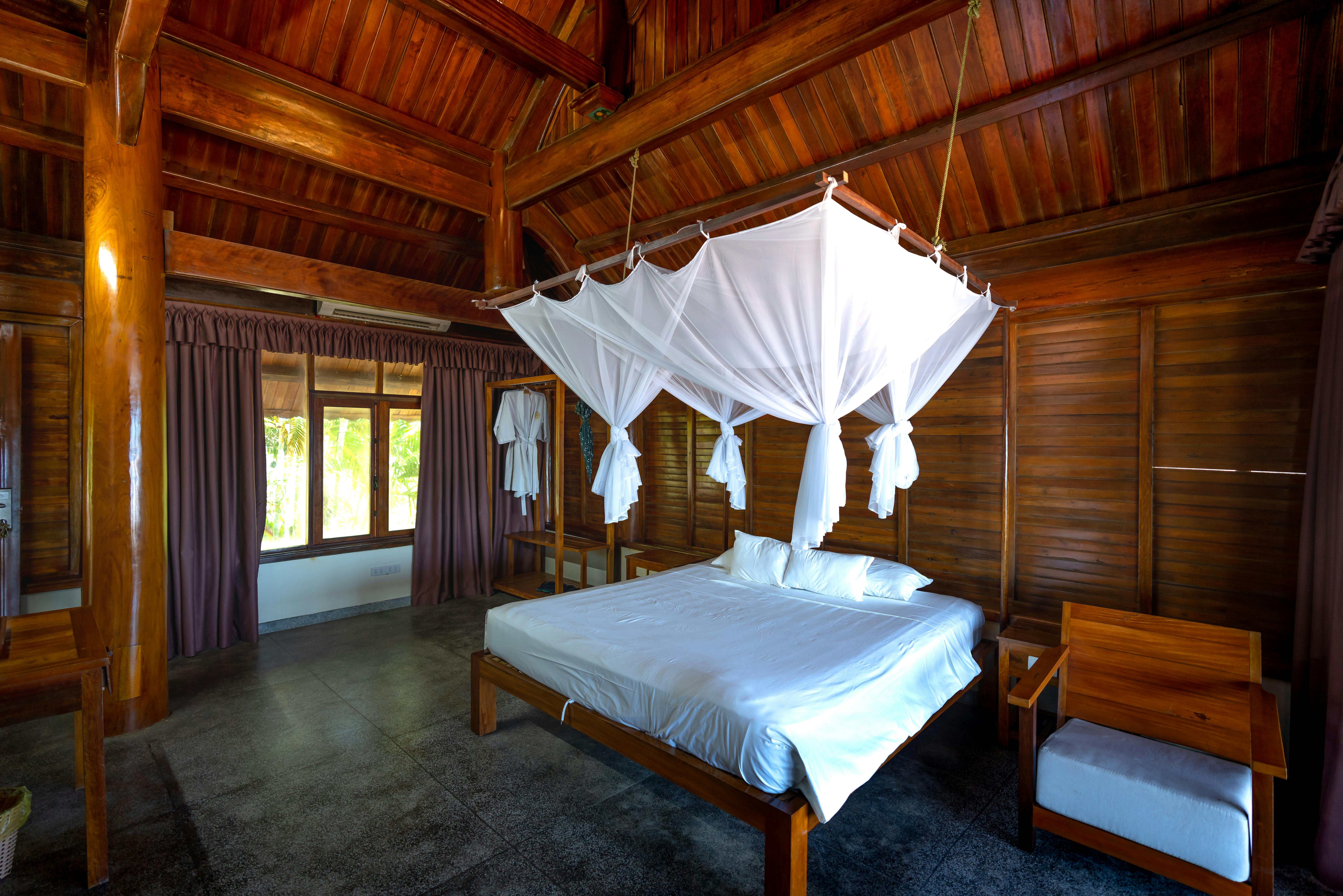 Entire Bungalow Bedroom 2